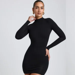 Vestido luna cuello de tortuga